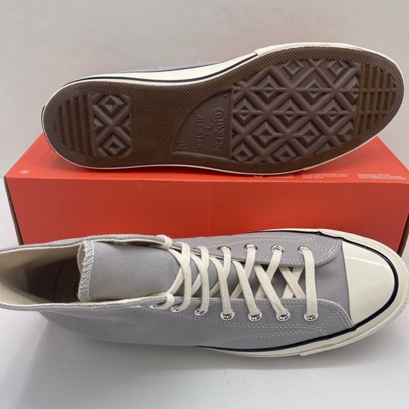 Converse Men’s A08615F CHUCK 70 HI
GREY AREA/EGRET Classic High-Tops Sneakers - Picture 3 of 16